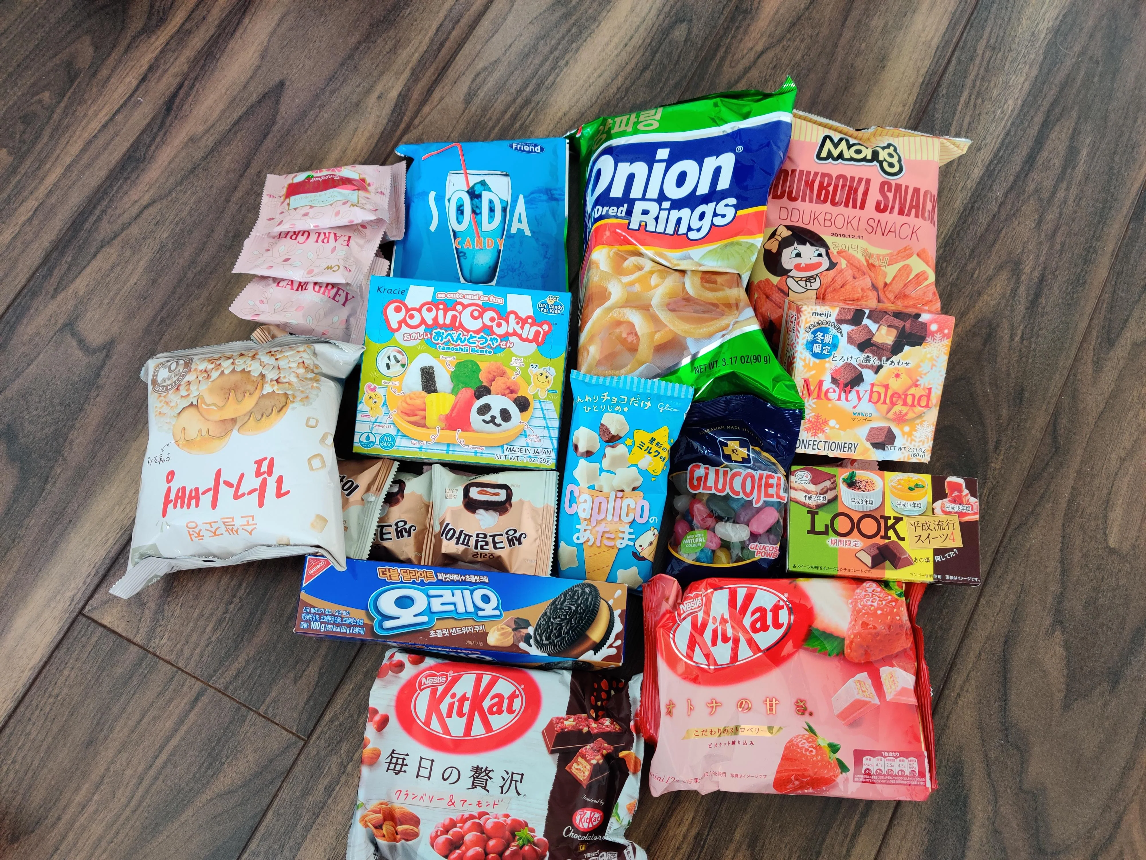 International Snack Box - Candy/Chocolate Monthly Box - Image 7